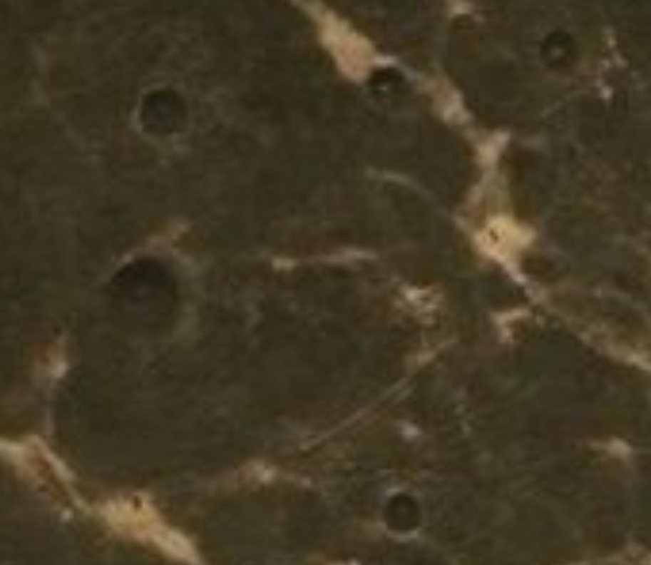 tumulus à cratère (vue satellite)